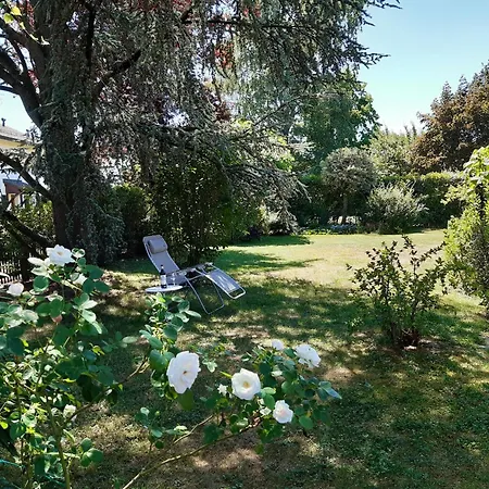 Rest In A Garden * Geneva